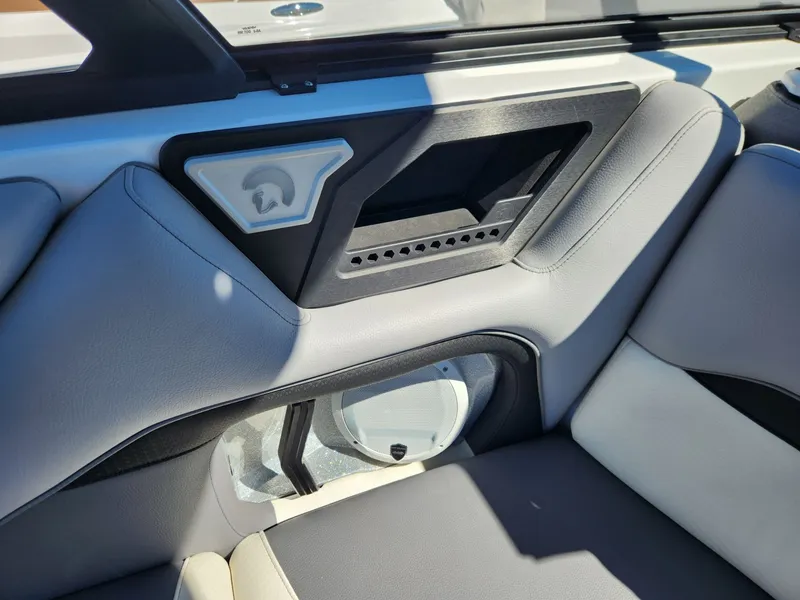 Slide: The Image of Centurion Ri245 2026 - 23