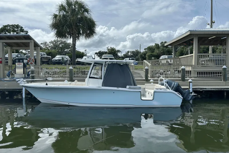 Slide: The Image of Sea Hunt Ultra 255 SE 2020 - 0