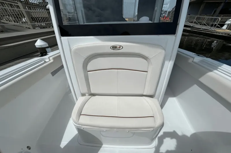 Slide: The Image of Sea Hunt Ultra 255 SE 2020 - 13