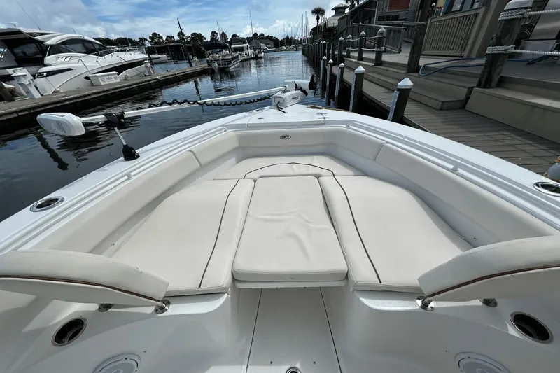 Slide: The Image of Sea Hunt Ultra 255 SE 2020 - 26