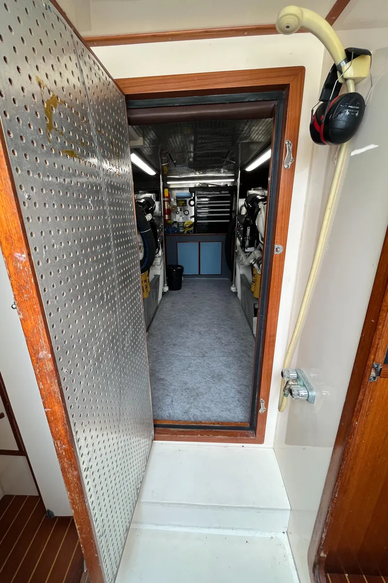 Slide: The Image of Mikelson Long-Range Luxury Sportfisher 1999 - 69