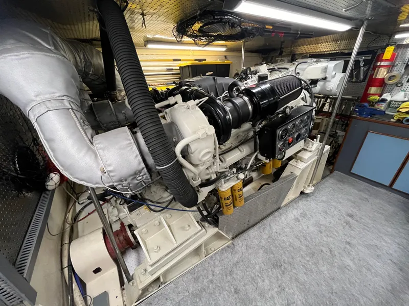 Slide: The Image of Mikelson Long-Range Luxury Sportfisher 1999 - 72