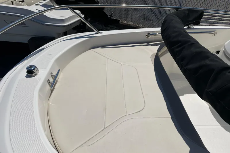 Slide: The Image of bow cushion - 4