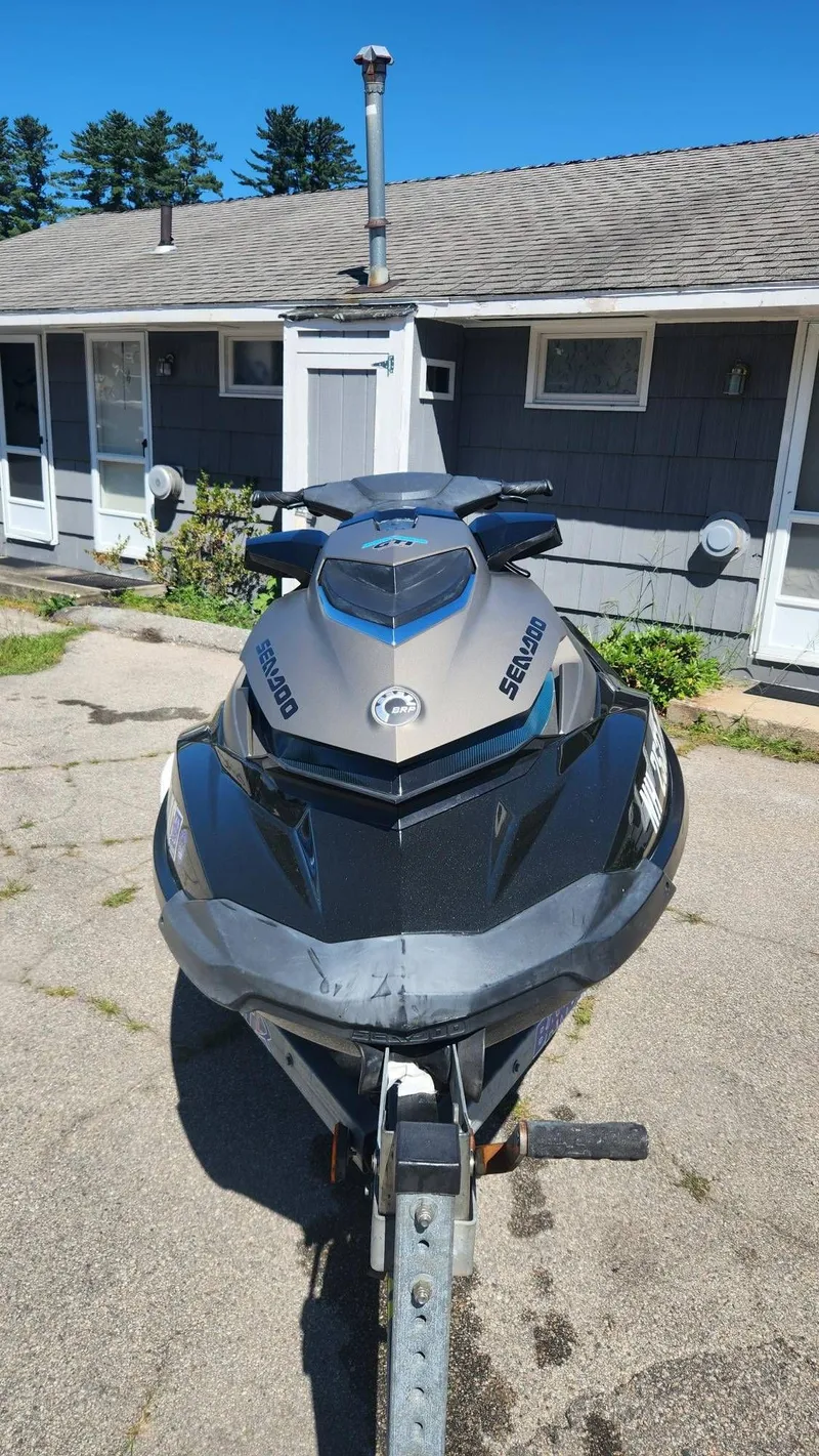 Slide: The Image of Sea-Doo GTI Limited 155 2017 - 4