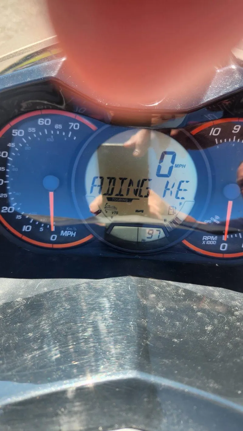 Slide: The Image of Sea-Doo GTI Limited 155 2017 - 6