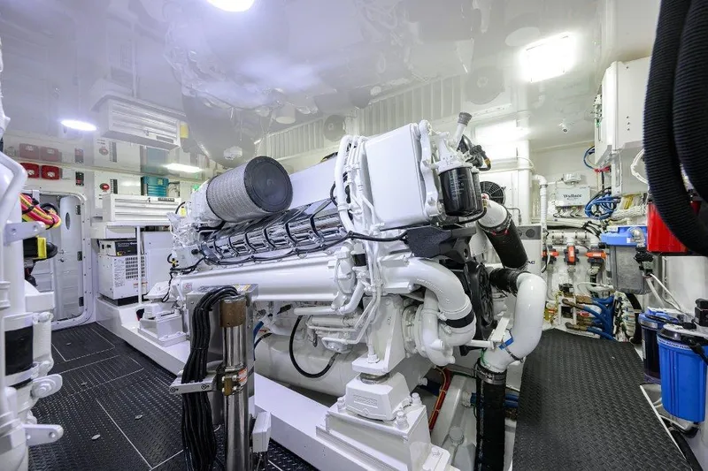 Slide: The Image of Viking 72 Knot Again - Engine Room - 55