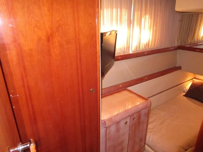 Slide: The Image of Twin Cabin - 16