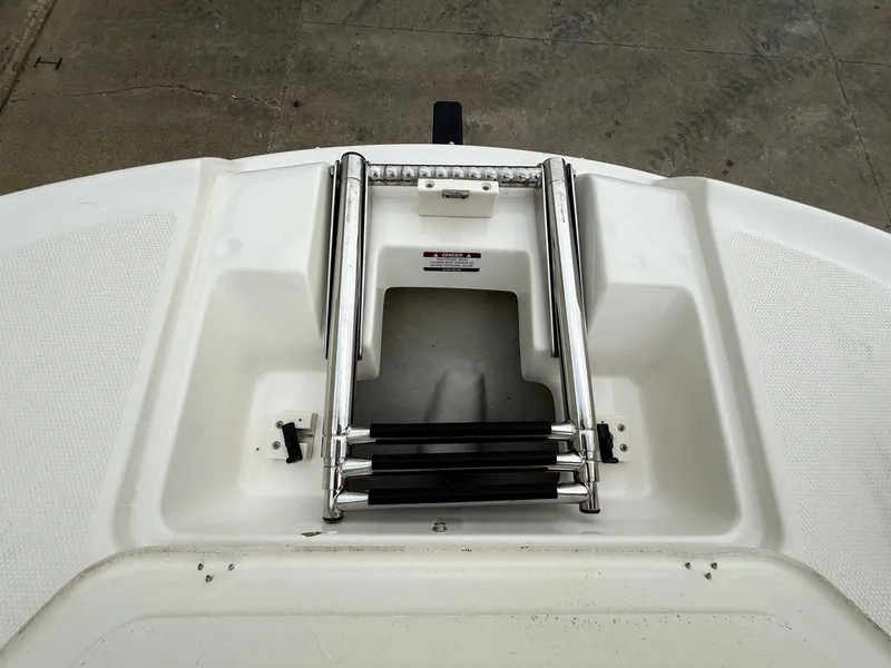 Slide: The Image of Chaparral Sunesta 274 2005 - 13