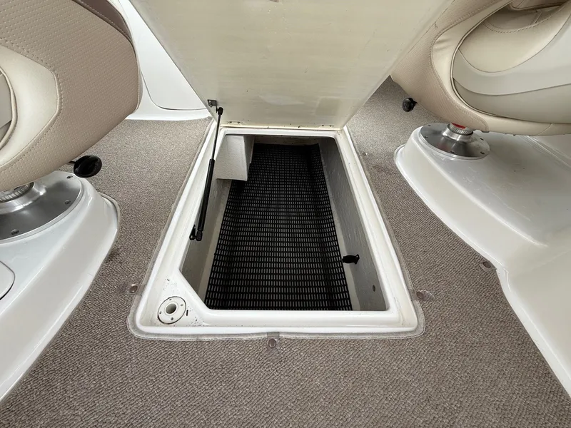 Slide: The Image of Chaparral Sunesta 274 2005 - 25