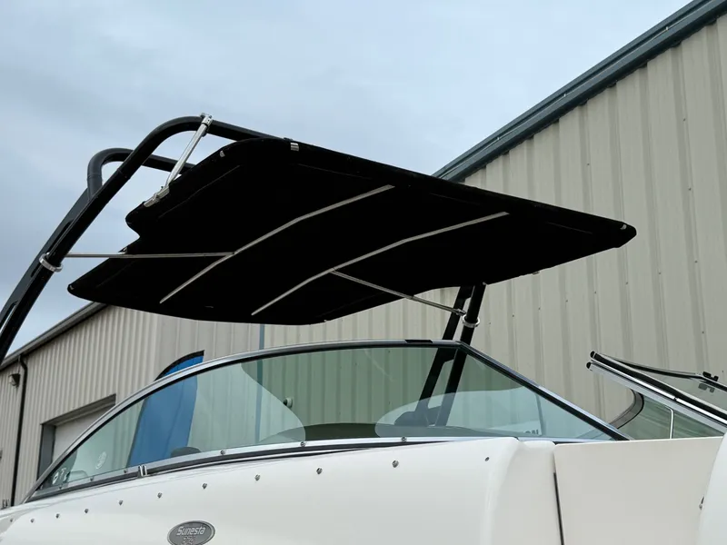 Slide: The Image of Chaparral Sunesta 274 2005 - 8