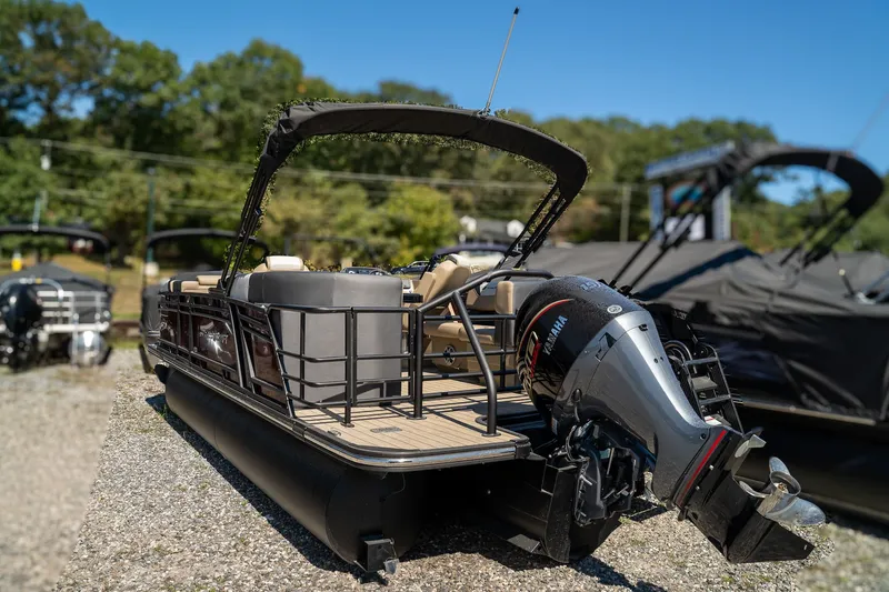 Slide: The Image of Starcraft SLS-1 R 2026 - 6