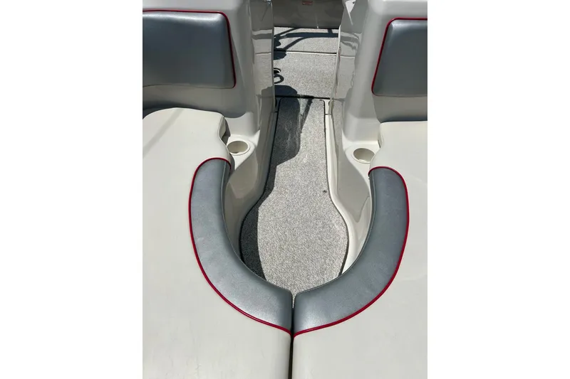 Slide: The Image of Interior seating of 2008 Searay 205 SPORT boat with gray and red accents. - 39