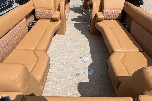 Slide: The Image of Luxurious tan seating on 2025 Godfrey San Pan SP2700SBW boat interior. - 18