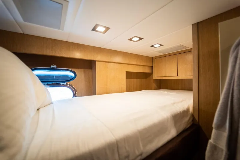 Slide: The Image of Mangusta 92 2007 - 65