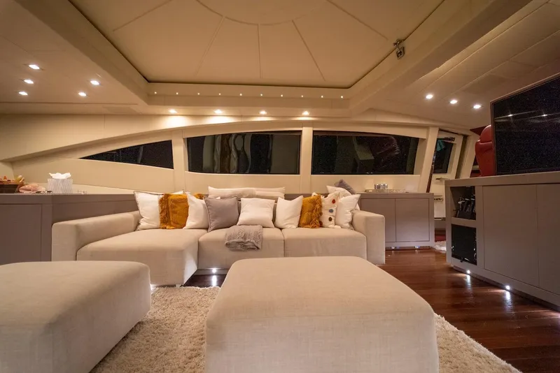 Slide: The Image of Mangusta 92 2007 - 74