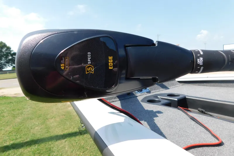 Slide: The Image of 2025 Tracker Pro Team 175 boat with 5-speed Edge trolling motor. - 3