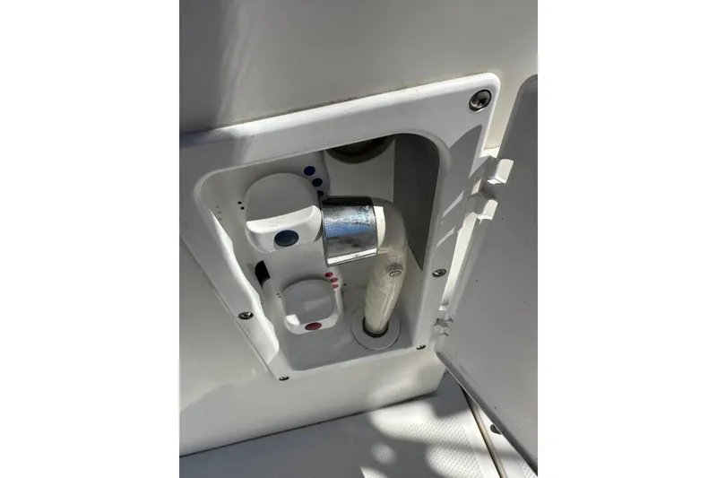 Slide: The Image of Water control panel on a 2004 Sea Ray 280 Sundancer boat. - 30