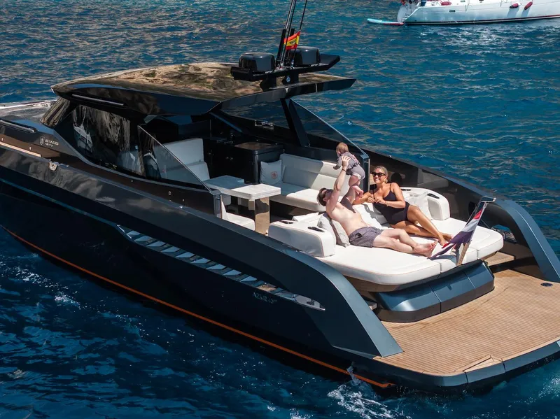 Slide: The Image of Bekkers Azur 45HT (NEW BUILD) 2027 - 61