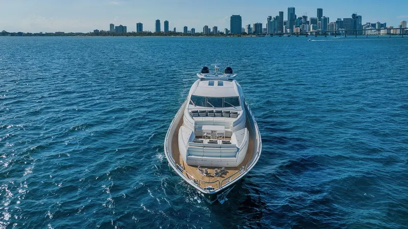 Slide: The Image of Sunseeker Predator 108 2008 - 54