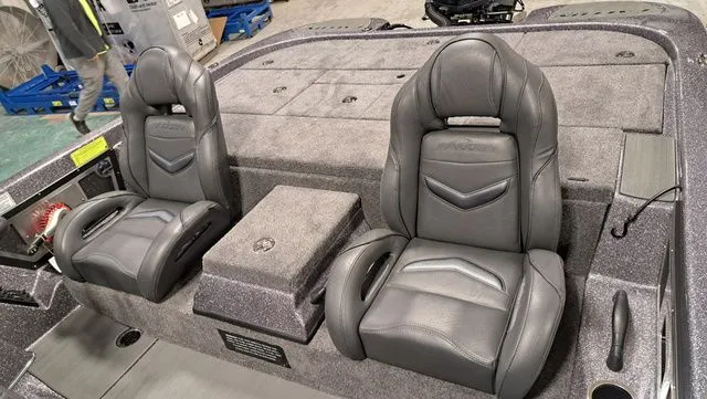 Slide: The Image of Falcon Boats 21TE 2025 - 4