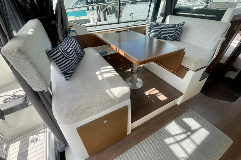 Slide: The Image of Jeanneau NC 1095 Fly 2021 - 30