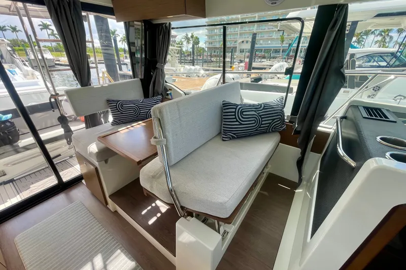 Slide: The Image of Jeanneau NC 1095 Fly 2021 - 33