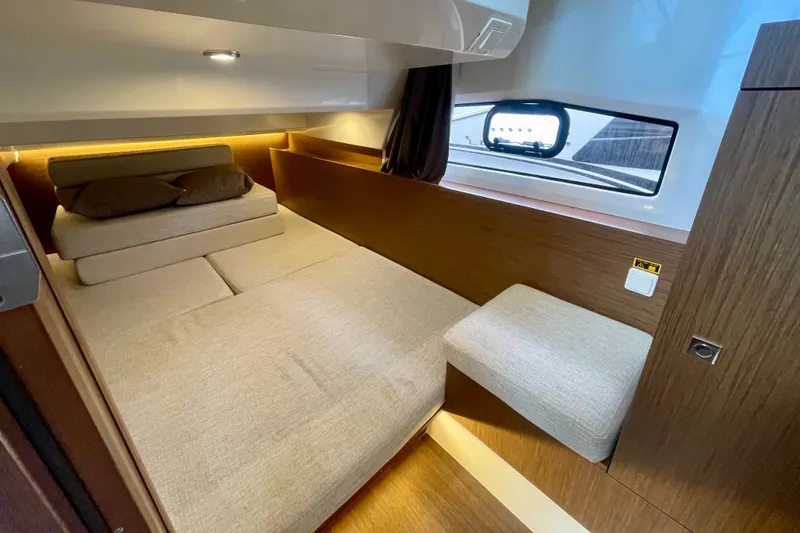 Slide: The Image of Jeanneau NC 1095 Fly 2021 - 60