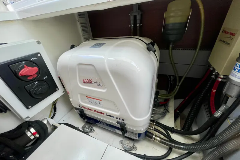 Slide: The Image of Jeanneau NC 1095 Fly 2021 - 63