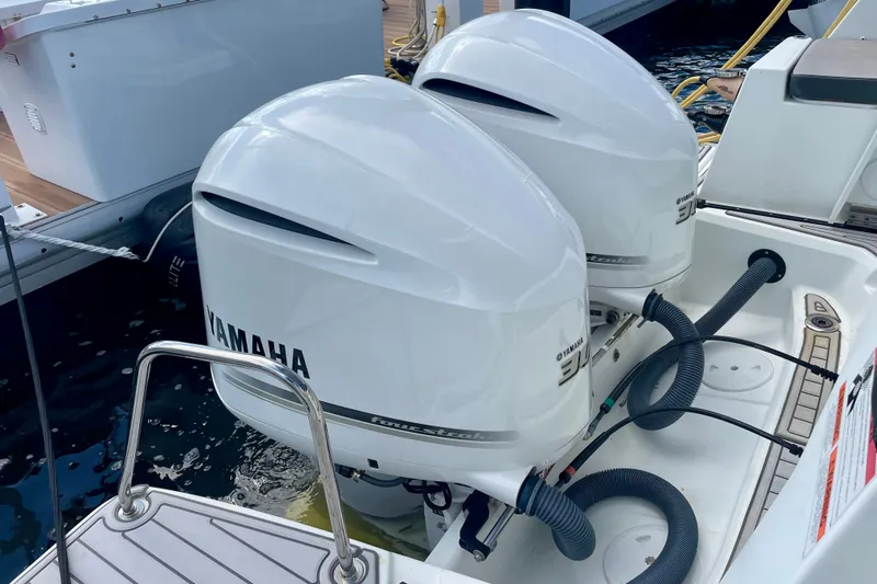 Slide: The Image of Jeanneau NC 1095 Fly 2021 - 9