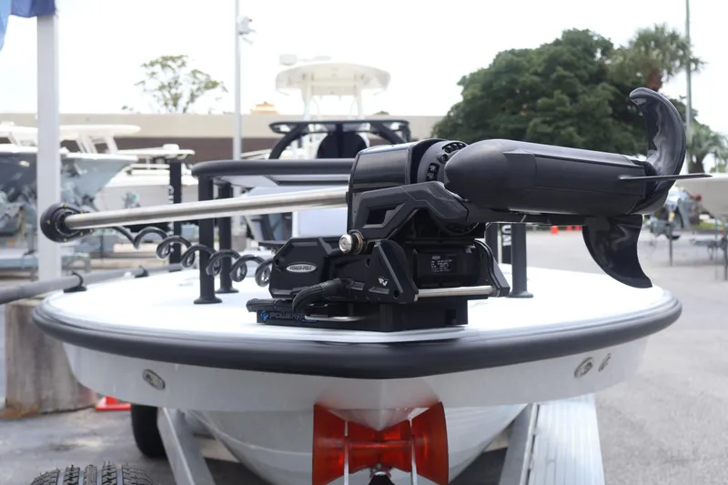 Slide: The Image of 2026 Chittum Skiffs Islamorada 21 boat interior with steering console and seating. - 18