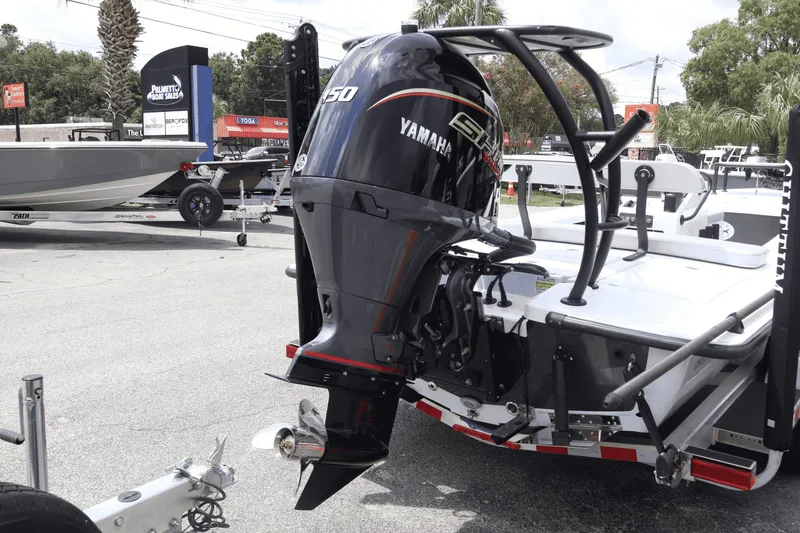 Slide: The Image of 2026 Chittum Skiffs Islamorada 21 with advanced trolling motor on display. - 19