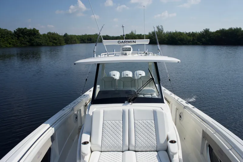 Slide: The Image of 2021 Pursuit S 378 Sport boat - 16