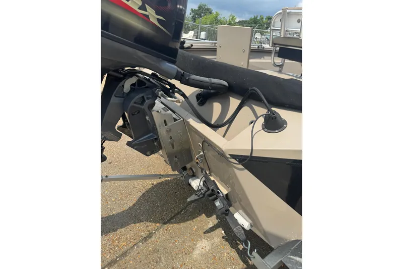 Slide: The Image of 2020 Excel 203 Bay Pro boat engine and transom detail. - 30