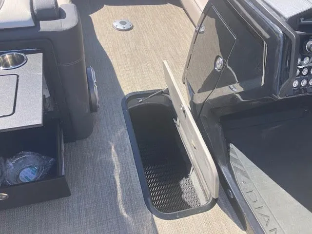 Slide: The Image of Viaggio D24 Swing Back 2026 - 11