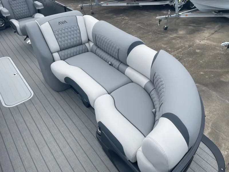 Slide: The Image of Avalon CAT VRB23T 2025 - 11