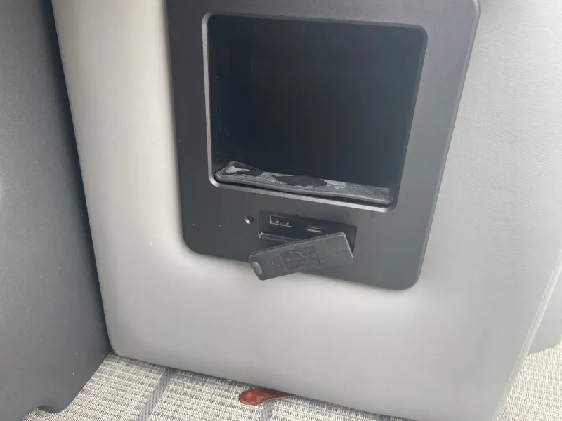 Slide: The Image of Avalon CAT VRB23T 2025 - 17