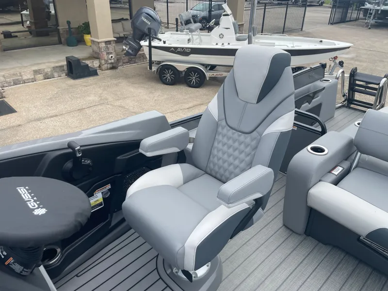 Slide: The Image of Avalon CAT VRB23T 2025 - 20