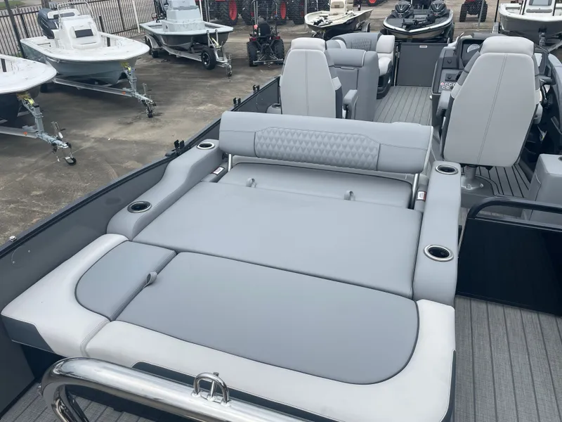 Slide: The Image of Avalon CAT VRB23T 2025 - 26