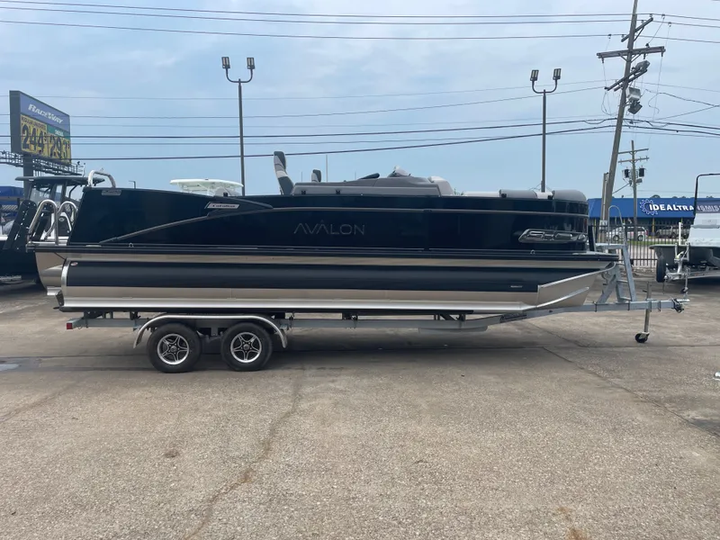 Slide: The Image of Avalon CAT VRB23T 2025 - 7