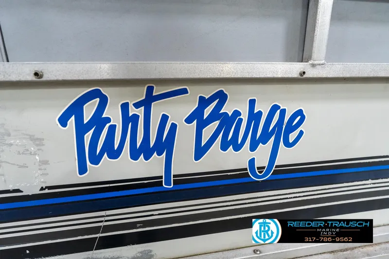 Slide: The Image of Interior view of 1992 Sun Tracker Party Barge 24 with carpeted flooring. - 38