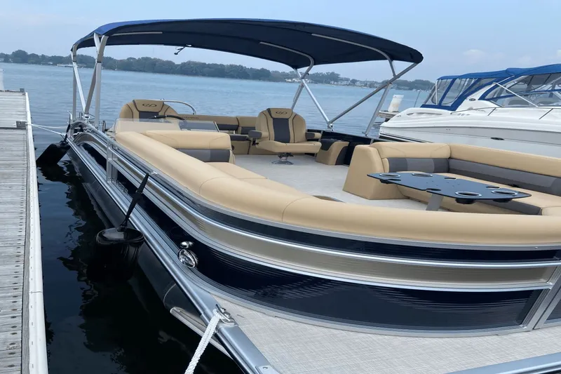 Slide: The Image of Harris CX250 SLDHTT 2021 - 3