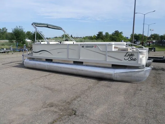 The Image of Crest 22/24 XP 2004 - 1