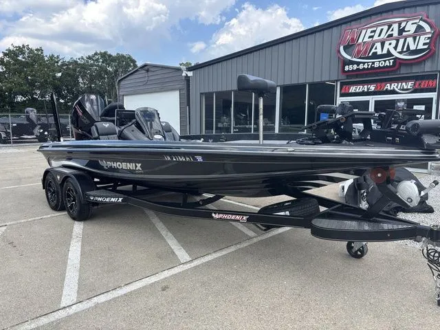 Slide: The Image of Phoenix Bass Boat 20 XE 2025 - 14
