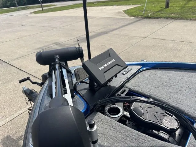 Slide: The Image of Nitro Z21 2021 - 12