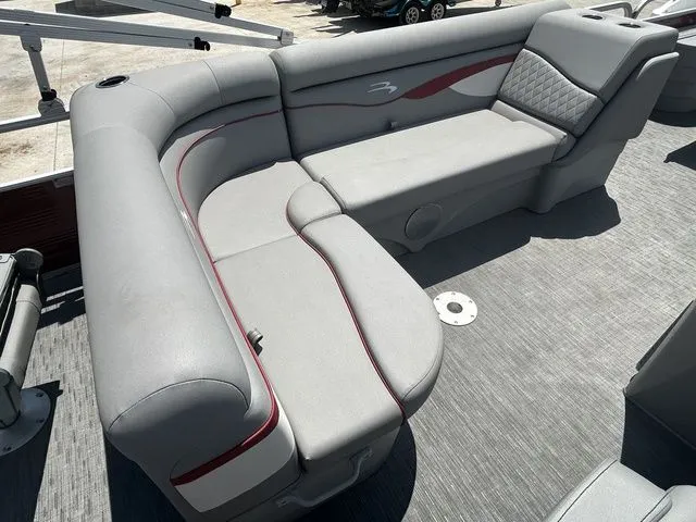 Slide: The Image of Bennington 20 SVF 2023 - 12