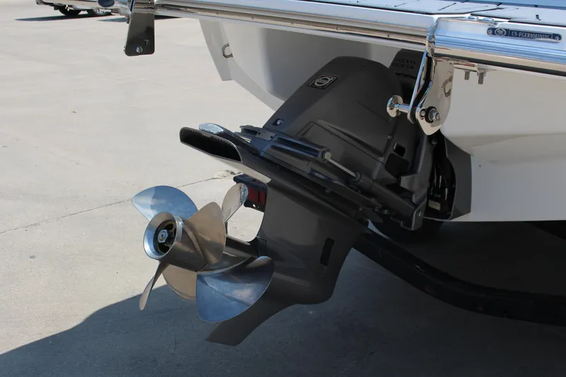 Slide: The Image of 2025 Cobalt R8 boat with Volvo Penta outdrive and stainless steel propeller. - 38