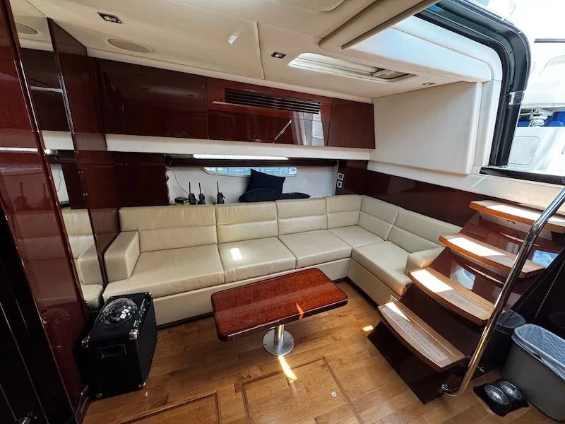 Slide: The Image of Sea Ray 470 Sundancer 2010 - 17