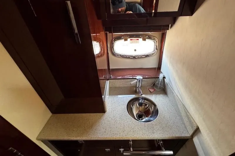 Slide: The Image of Sea Ray 470 Sundancer 2010 - 83
