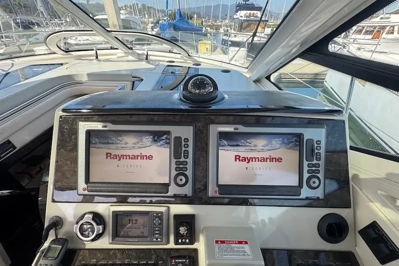 Slide: The Image of Sea Ray 470 Sundancer 2010 - 60