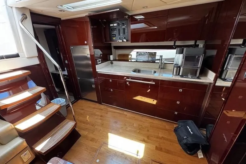 Slide: The Image of Sea Ray 470 Sundancer 2010 - 79